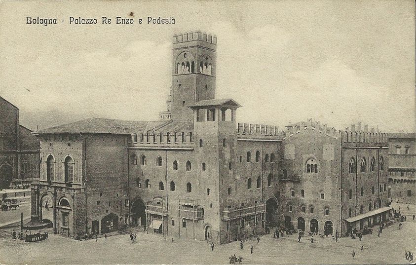 Anno 1200 - Nasce Piazza Maggiore